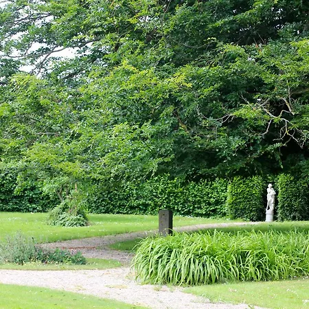 Bb ベッド・アンド・ブレックファスト Birkum